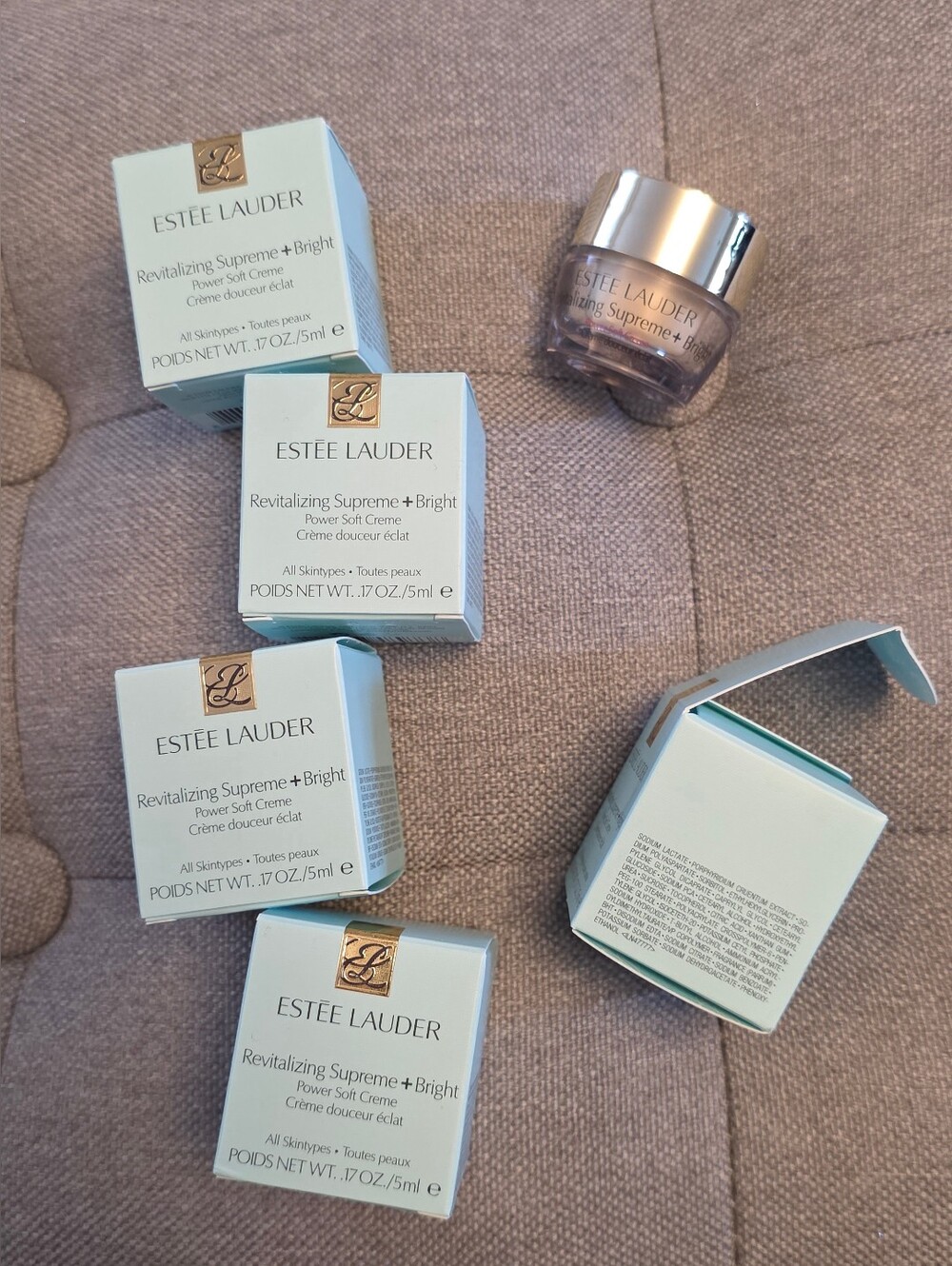 Estée Lauder Revitalizing Supreme+ Bright Cream